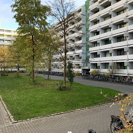 Wunderschoene Moeblierte Mit Ebk In Au-haidhausen * München